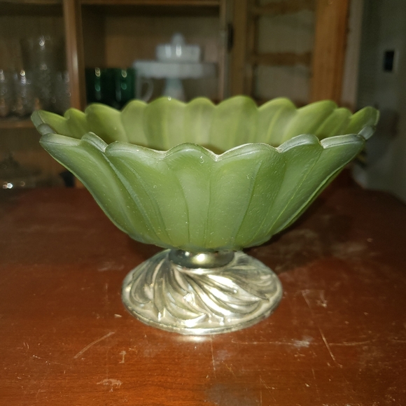 Other - Green & Gold vintage bowl